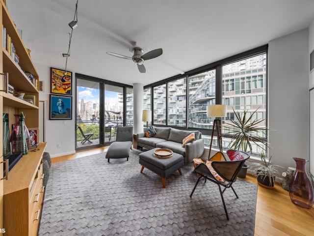 Condo for sale in Queens, Arverne