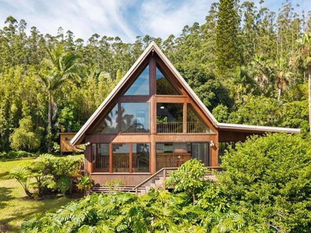 House for sale in Honokaa, Hawaii