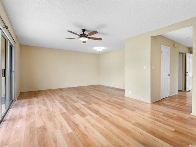 Condo for sale in Kaneohe, Honolulu County