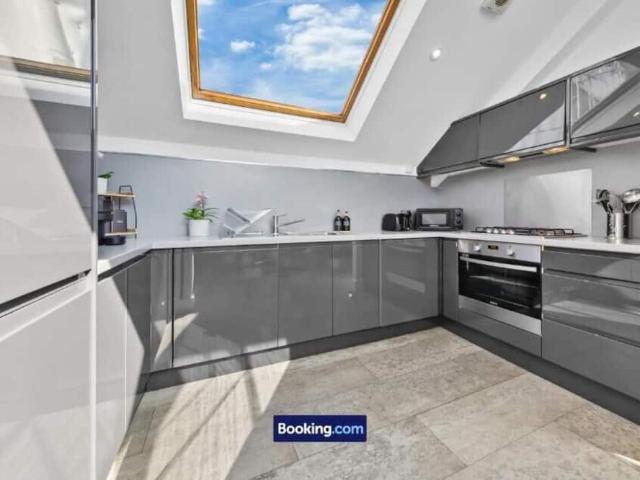 Apartment for rent in Farringdon, Greater London