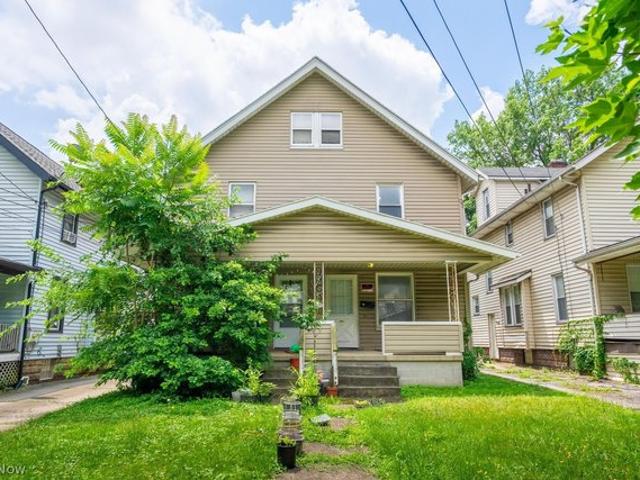 House for sale in Summit, Ohio