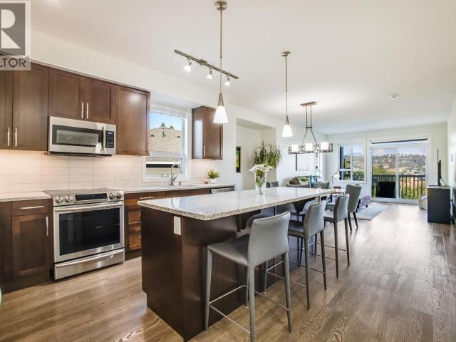 Townhouse for sale in Winfield, British Columbia