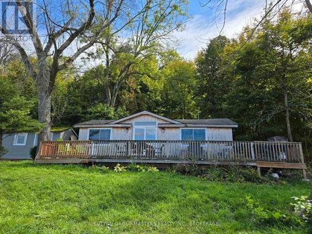 House for sale in Frontenac Islands, Ontario
