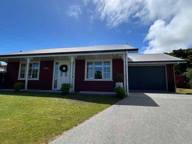 House for rent in Hokitika, West Coast