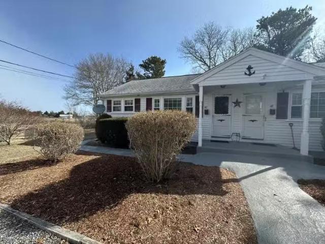 House for rent in Barnstable