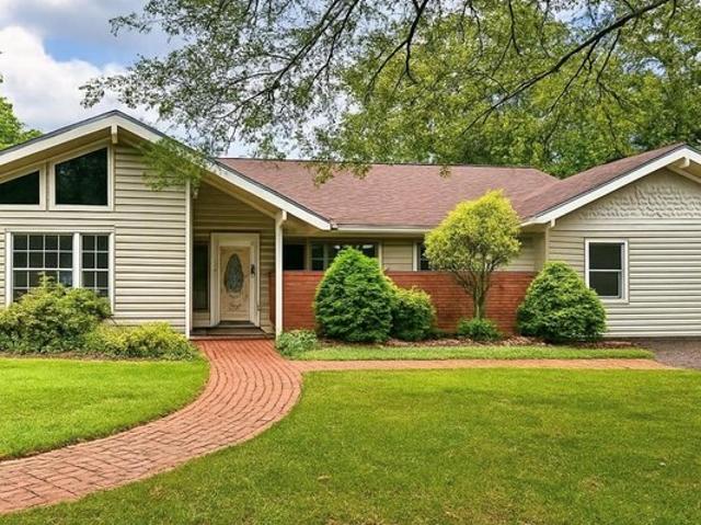House for sale in Centereach, New York