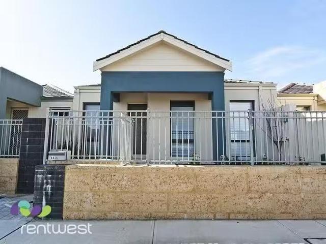 House for rent in Golden Bay