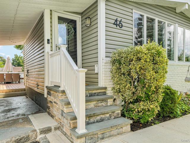 House for sale in Bohemia, New York