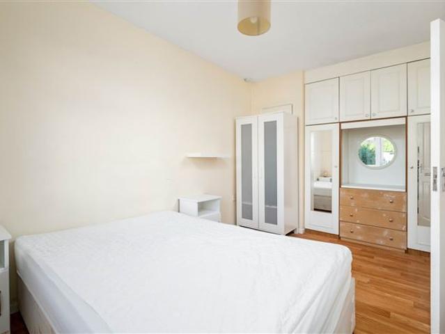 Terraced House to rent in Dublin