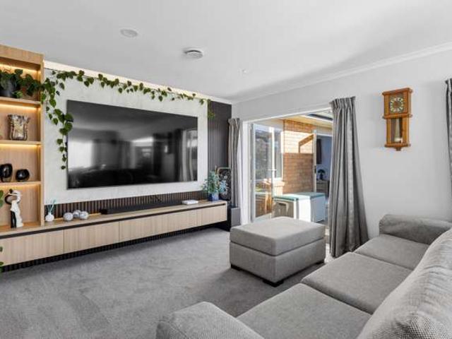 House for sale in Whangaparaoa