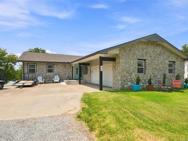 House for sale in Adair, Mayes County