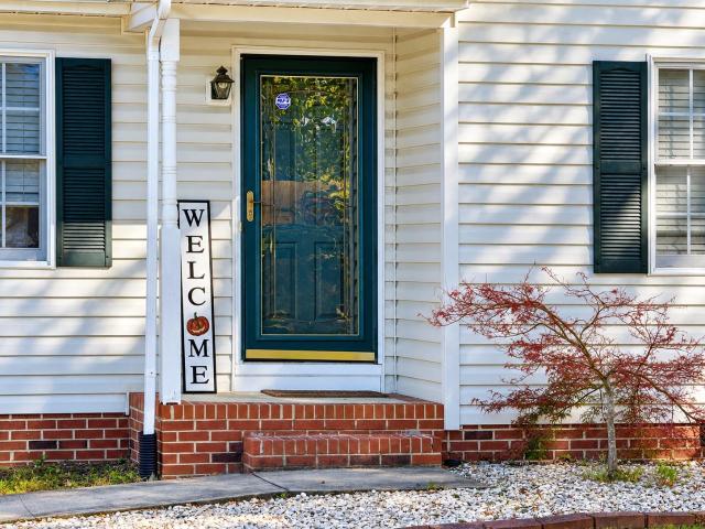 House for sale in Stuarts Draft, Augusta County