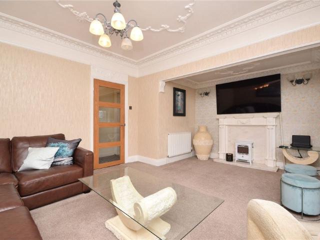 House for rent in Bruntcliffe, Leeds