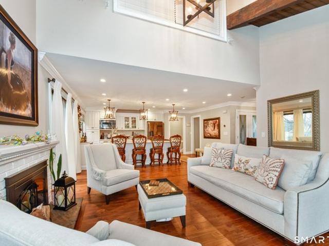 Condo for sale in Stratford, Connecticut