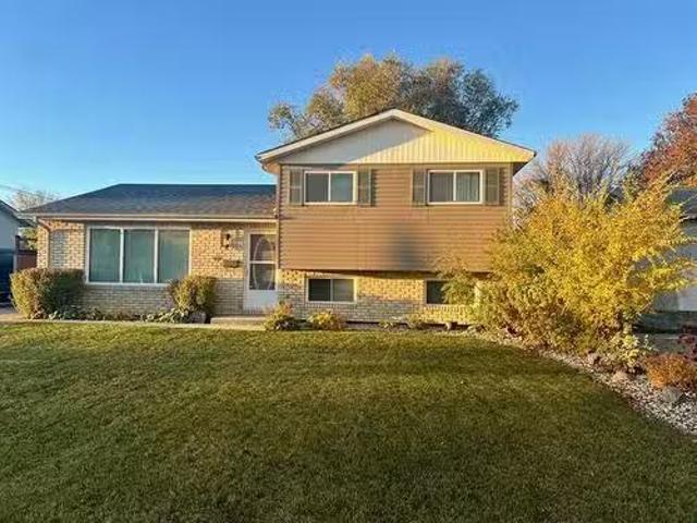House for sale in Selkirk, Manitoba