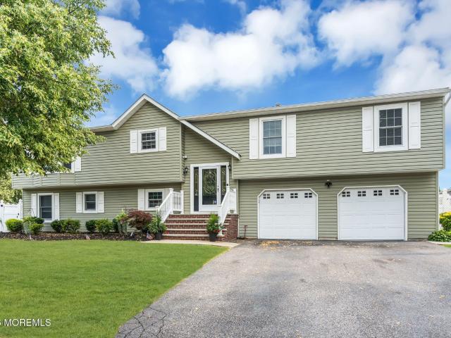 House for sale in Monmouth, New Jersey