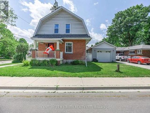House for sale in New Tecumseth, Ontario