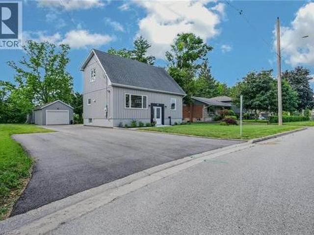 House for sale in Brant, Ontario