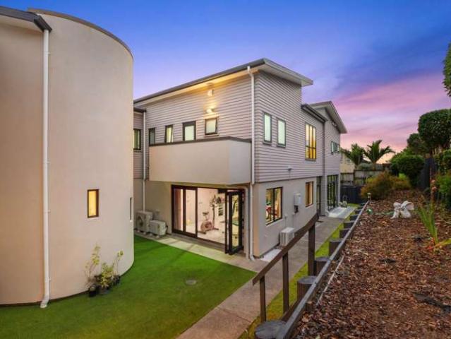 House for sale in Howick, Oroua County