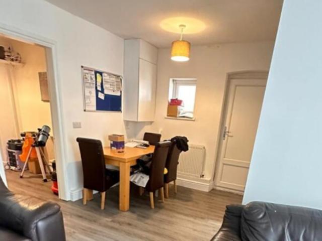 Room for rent in High Field, York