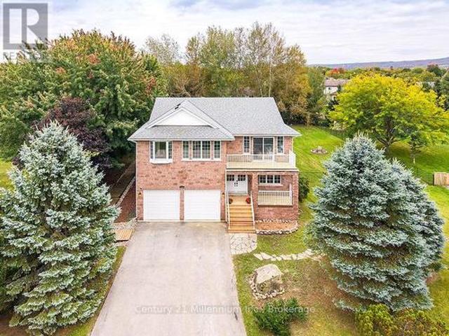House for sale in Nottawa, Clearview