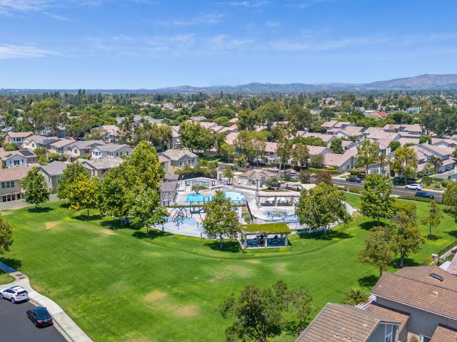 Condo for sale in Woodbridge, Irvine