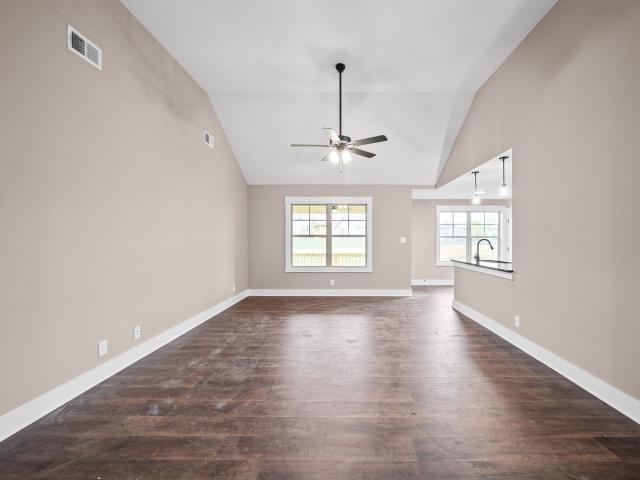 House for sale in Fort Campbell, Kentucky