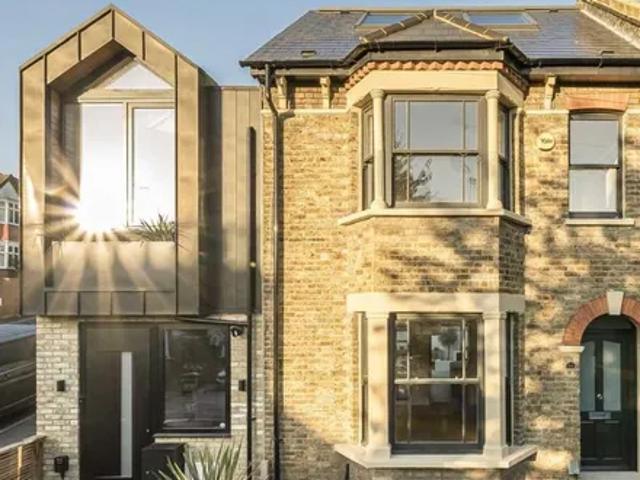 House for rent in London Borough of Lewisham, Ladywell
