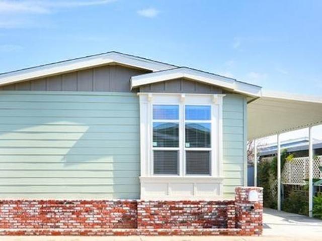 House for sale in Tustin, California