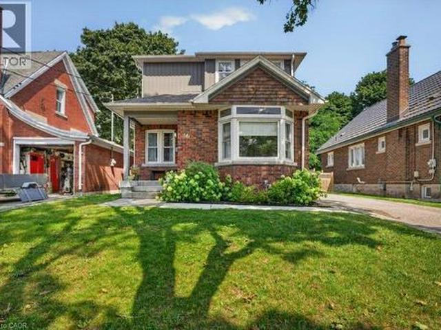 House for sale in Kitchener, Ontario