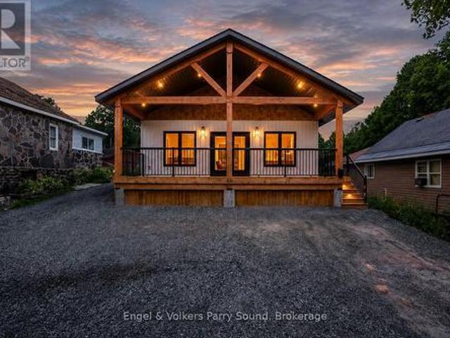 House for sale in Parry Sound, Ontario