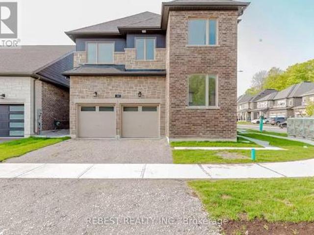 House for sale in Barrie, Ontario