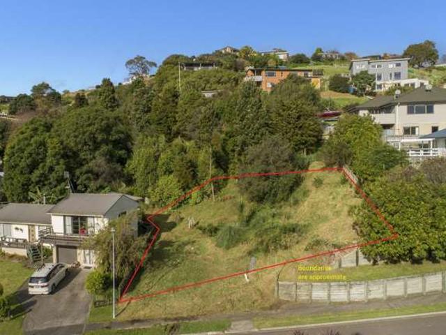 Land for sale in Omokoroa, Bay Of Plenty
