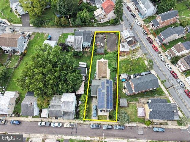 House for sale in Chester, Pennsylvania