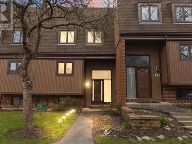 Townhouse for sale in Fairview, Nova Scotia