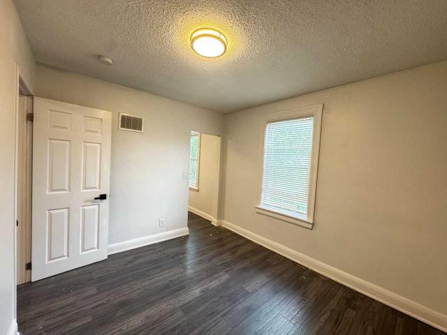 Apartment for rent in Ancaster, Ontario