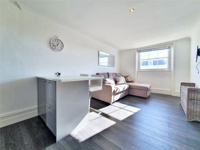 Apartment for rent in Bayswater, Greater London