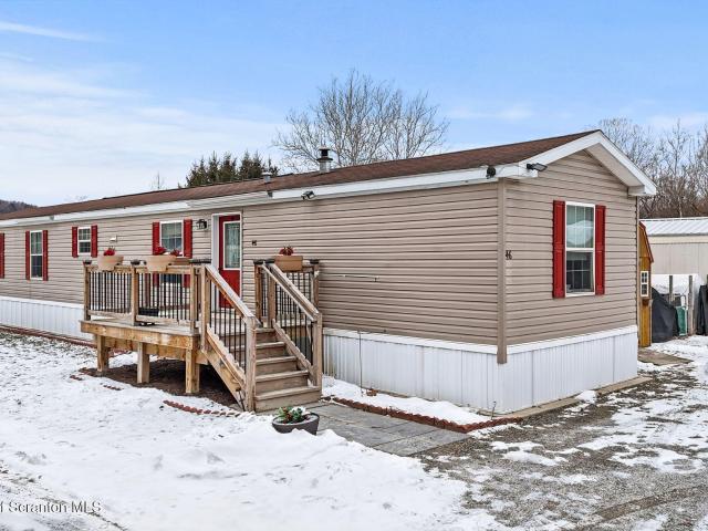 Property for sale in Clifford, Pennsylvania