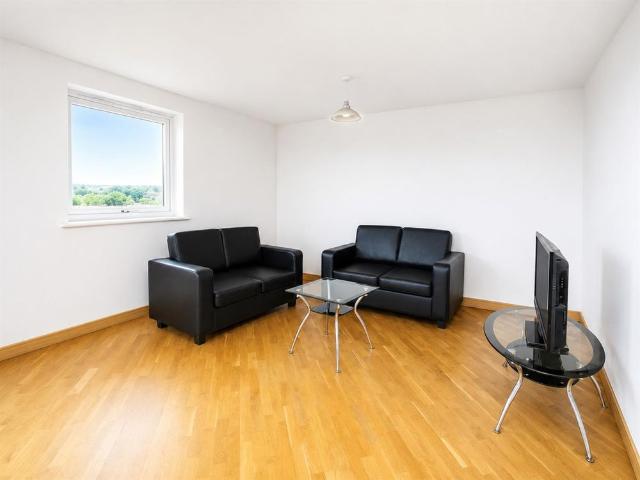 Apartment for rent in Hythe, Fordham Heath