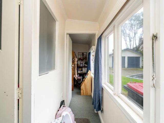 House for sale in Wallacetown, Oreti Community