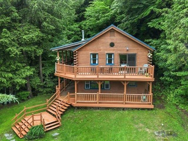 House for sale in Cambridge, Vermont