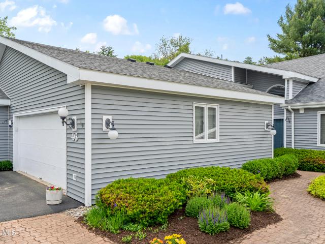 Townhouse for sale in Cleverdale, New York
