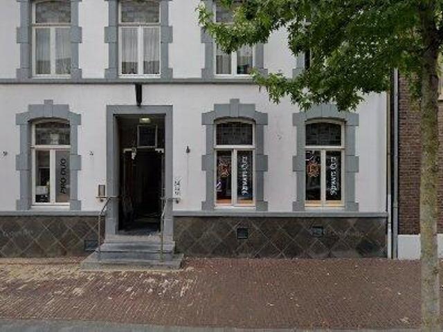 Bedrijfspand te huur in Pey, Echt