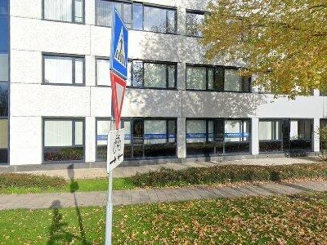 Bedrijfspand te huur in Rokkeveen, Zoetermeer
