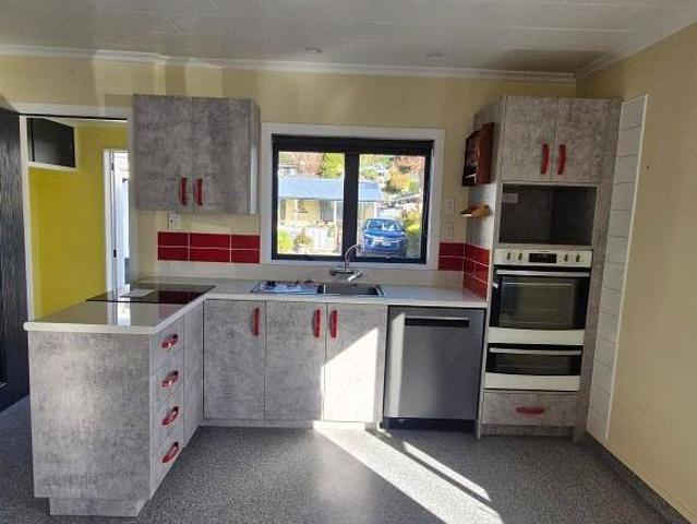 House for rent in Days Bay, Wellington