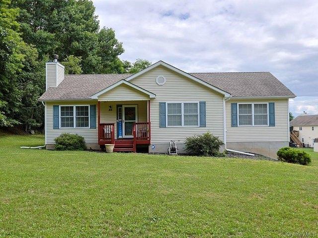 House for sale in Howells, New York