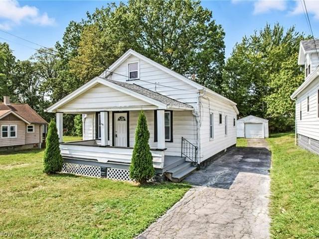 House for sale in Youngstown, Ohio