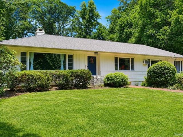 House for sale in Huntington, New York