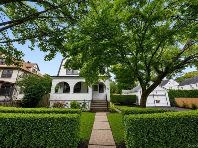 House for sale in New Rochelle, New York