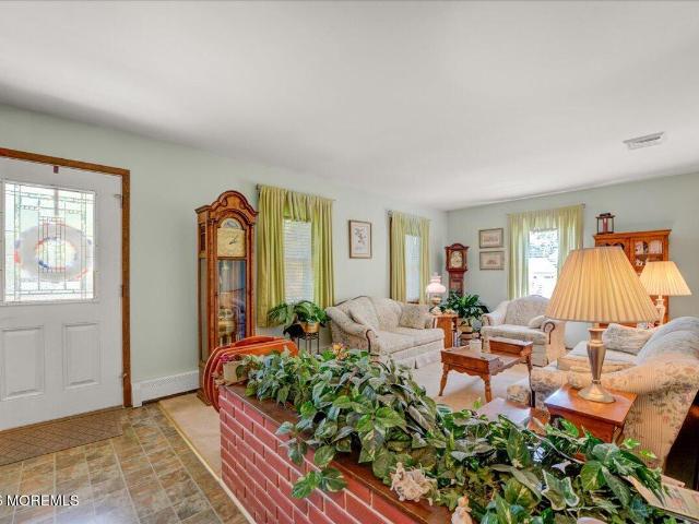 House for sale in Manahawkin, New Jersey